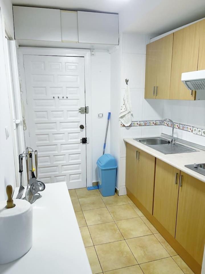 Apartamento Centrico Plazamar 4 Piscina Torre Del Mar Ngoại thất bức ảnh